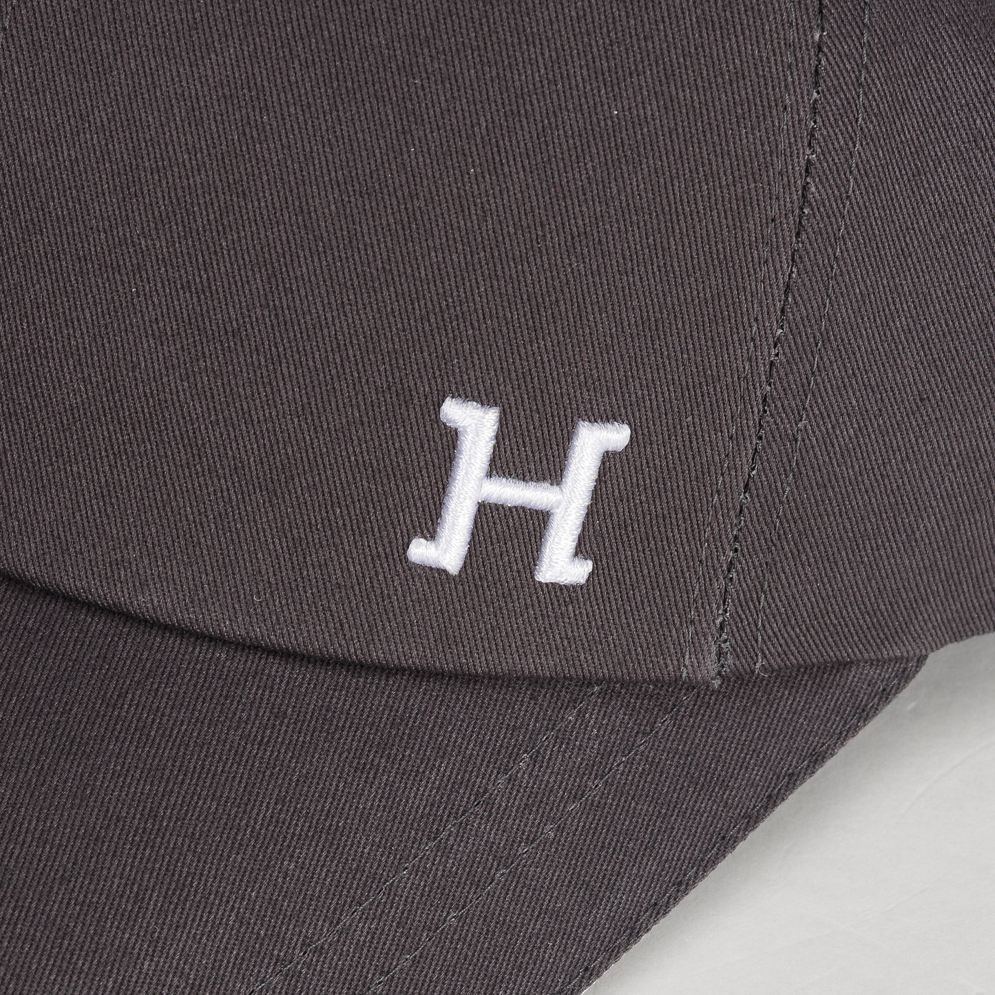 Unisex Normandie Basic Logo Cap Charcoal