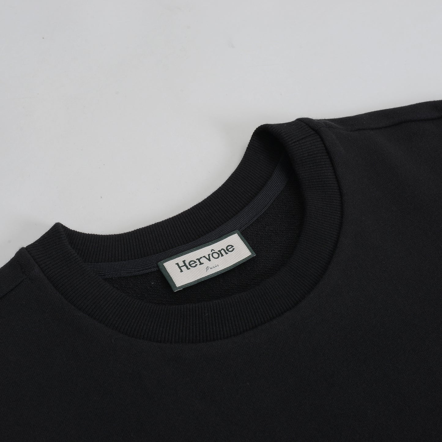 Hervone 유니섹스 아르센 크루넥 셔츠 BLACK