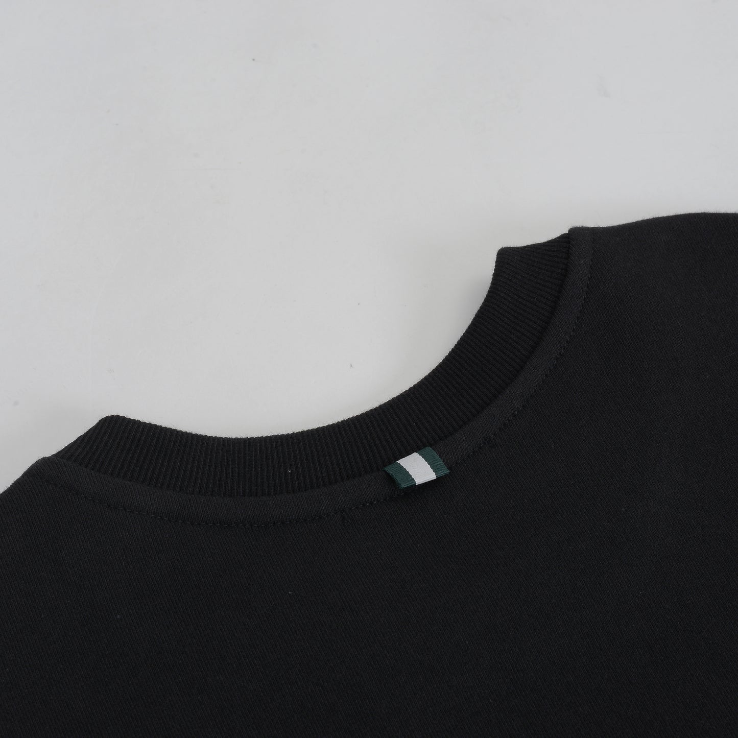 Hervone 유니섹스 아르센 크루넥 셔츠 BLACK
